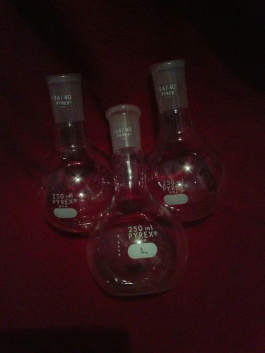 Lot of 3 Pyrex 250 ml boiling flask 24/40