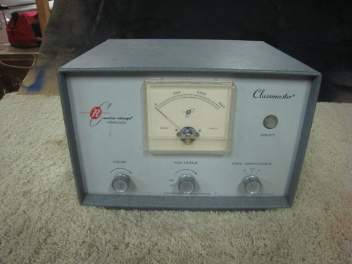 Nuclear Radiation (Geiger) Counter unit, Nuclear Chicago Classmaster #1613A
