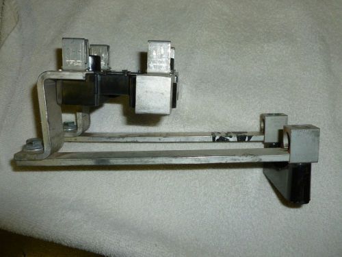 USED ELECTRICAL METER SOCKET AND BUSS BARS (Crouse Hinds)