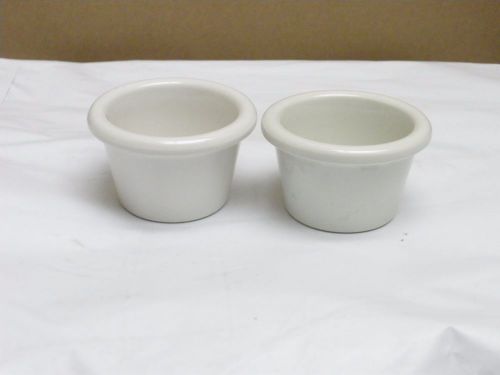 CARLISLE S27542 Smooth Ramekin,1.5 oz. Bone 40 each