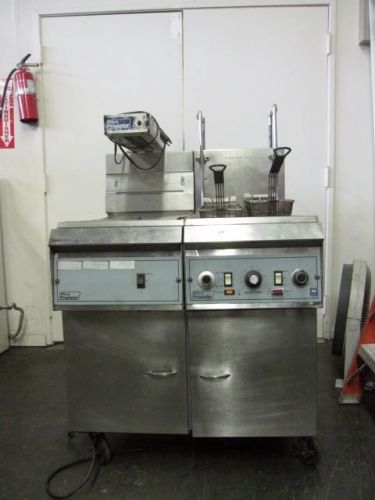 Pitco frialator gas deep fat fryer w/dump station+warmer 40lbs for sale