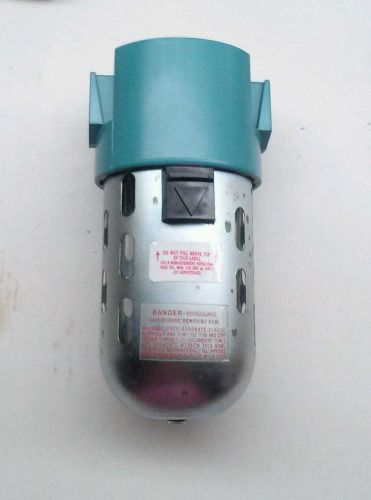 Wilkerson lubricator L27-04-000 1/2&#034; NFPT C91