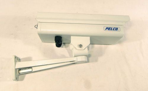 Pelco EH3512 Weatherproof CCTV Security Surveillance Camera Housing &amp; Bracket