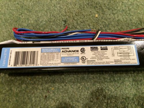 10 CENTIUM ICN-2P32-N Ballasts NIB Philips Advance TEN NEW