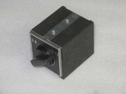 Magnetic Base for Optical Table