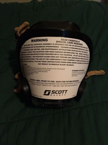 Scott FacepieceTwin Cartridge Adapter 805622-01 Respirator Model 74 SIZE Medium