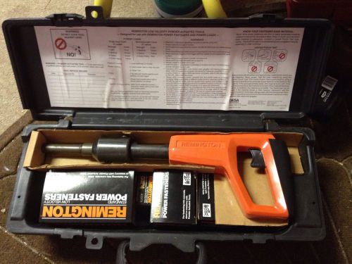 Remington 490 Low Velocity Powder Actuated Tool Gun w/accessories