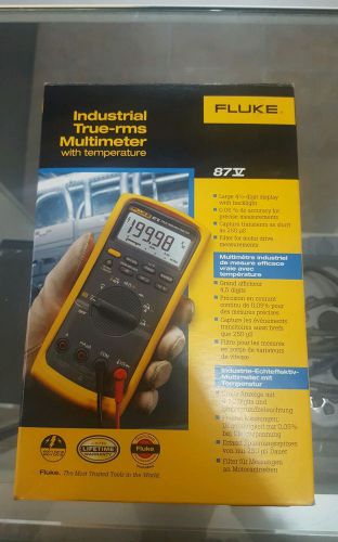 FLUKE Industrial True-rms Multimeter 87.5 V With Temperature NO RESERVE!!!!!!!