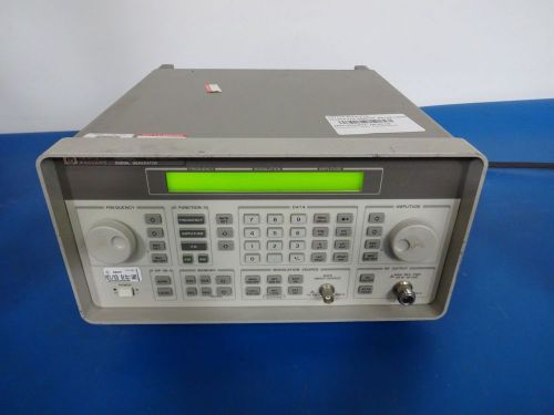 HP Agilent 8648C Synthesized RF Signal Generator 9 kHz - 3200 MHz