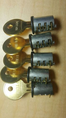 LOT OF (5) HERMAN MILLER LOCK CORES (NEW) #UM314. ALL WITH KEYS.