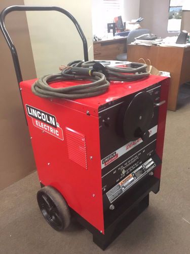 LINCOLN IDEALARC 250 STICK / ARC WELDING WELDER WITH LEADS