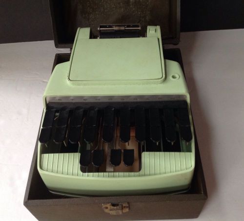 Vintage AQUA Stenographer Machine Reporter Model w/ case