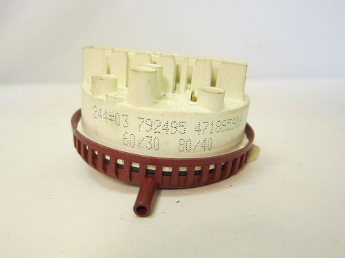 New Genuine Electrolux Wascomat 471885906 0E1555 Level Control Pressure Switch 