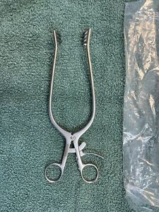 Pilling 16-5366 Weitlaner Retractor