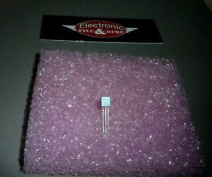 2N4124  Motorola 25V .20A NPN Silicon Bipolar Transistors TO-92
