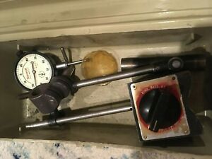 Starrett No. 659 HEAVY DUTY magnetic base with a Starrett No. 25-441-R