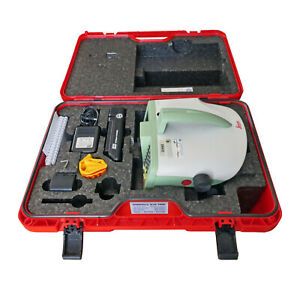 Leica DNA10 Digital Auto level .9MM and Hard Case