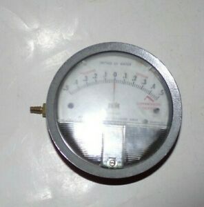 IBM  2200120, DIFFERNTIAL PRESSURE GAGE  DWYER MFG MAGNEHELIC GAGE
