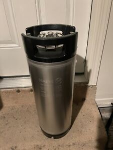 KEGCO 5 GALLON BALL LOCK KEG WITH RUBBER HANDLE
