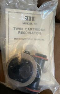 Scott Twin Cartridge Adapter for AV-Series Model 65 AV2000 Respirator