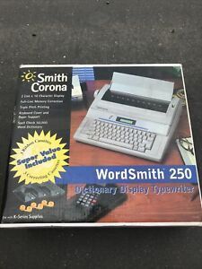 Corona WordSmith 250 Display Correcting Typewriter Word Smith In Original Box