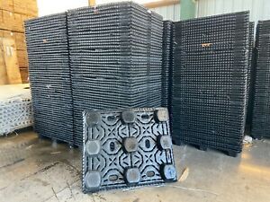 Plastic Pallets - 1,400 available - 48&#034; x 40&#034; x 5 1/4&#034;