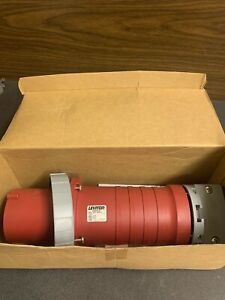 Leviton 4100P7W water tight pin and sleeve plug