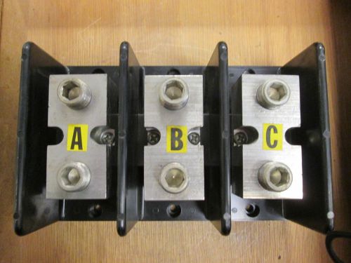 Gould power distribution block 69053  line (1) 500mcm  load (1) 500mcm  3p used for sale