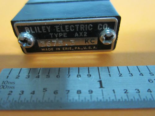 Vintage wwii bliley quartz crystal resonator ax2 frequency 3675.3  kc standard for sale