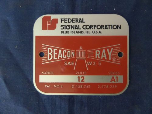 Federal Sign and Signal Model 17 Square Later Style Beacon Ray Replacement Badge