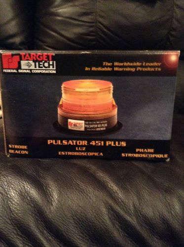 Federal signal target tech pulsator 451 plus heavy-duty amber strobe light for sale