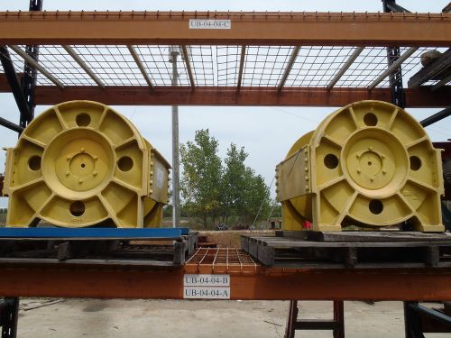 (2) braden ch12.5 hydraulic planetary winch 12,500lbs line pull make offer! for sale