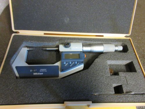 Mitutoyo digital outside point micrometer 0-1&#034; 342-711-30 - spc output excellent for sale