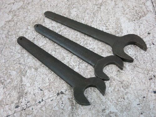 3 MIXED FAIRMOUNT WRENCHES, 1-5/8&#034;, 1-7/8&#034;, 2-1/4&#034;