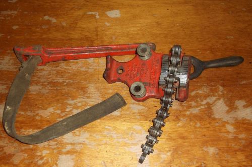 RIDGID CHAIN PIPE VISE NO. B-C-2 &amp; RIDGID NO. 2 STRAP WRENCH