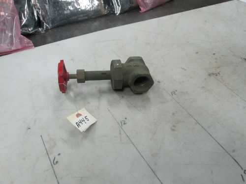 Milwaukee brass gate valve 1-1/4&#034; fnpt 150s 300 cwp (new) for sale