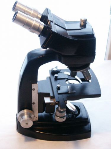 Bausch and Lomb Dynazoom Binocular Microscope