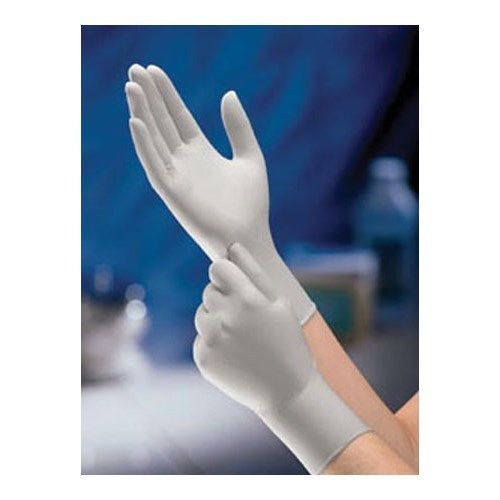 Kimberly Clark Nitrile Medium Exam Gloves in Sterling 50707 Exp. 08/2017