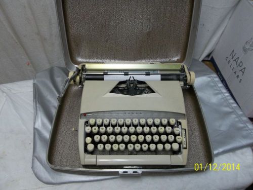 SEARS TOWER CITATION Portable Manual Typewriter