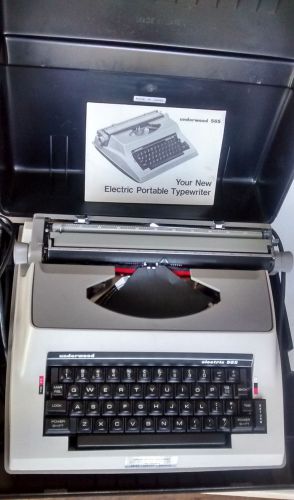 Sparkling New Underwood electric 565 Typewriter with Hard case