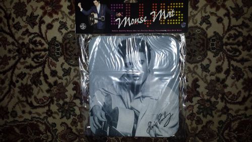 Elvis Presley: Elvis Playing his Guitar ~  Mouse Pad ~ NEW ~ ORIGINAL WRAPPER