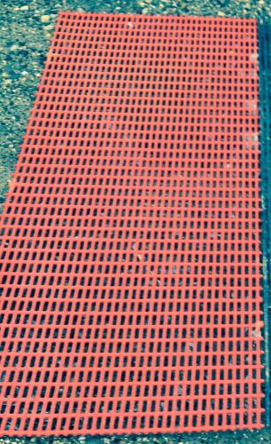 10 Pcs. Tenderfoot Flooring For Piglets Of Dog Kennels