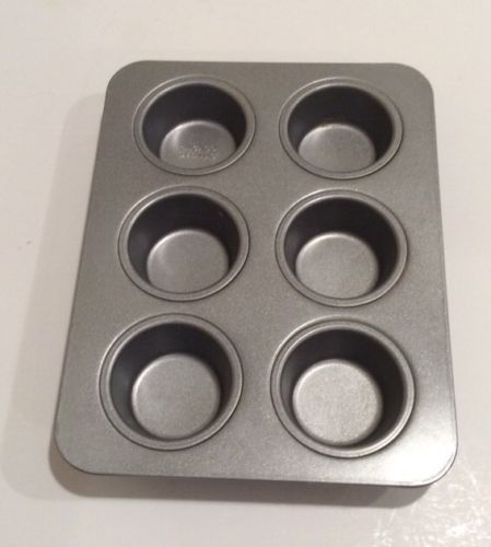 CHICAGO METALLIC 6 MINI MUFFIN PAN NWOT