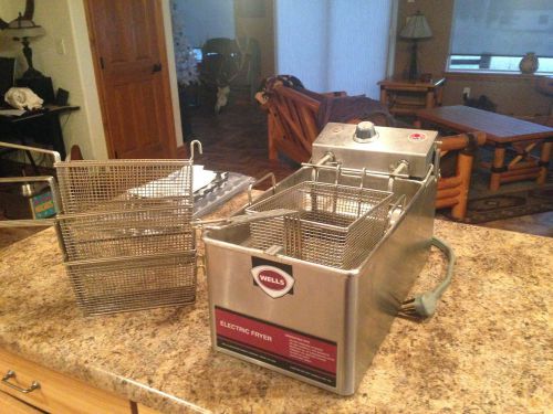 Wells LLF-14 Electric Fryer 4 Baskets Commercial Restaurant Consession Kitchen
