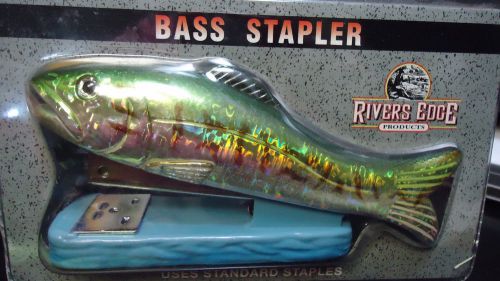 Bass Fish Stapler uses standard staples NEW Rivers Edge Product 2003 NEW