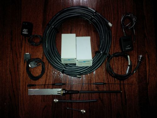 Set of FreeWave DGR-115W and DGR-115R Serial Radios With Accessories