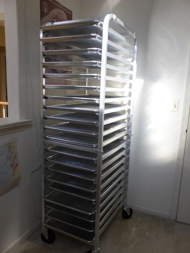 Wasserstrom bun rack with full-size pans and cooling/draining racks for sale