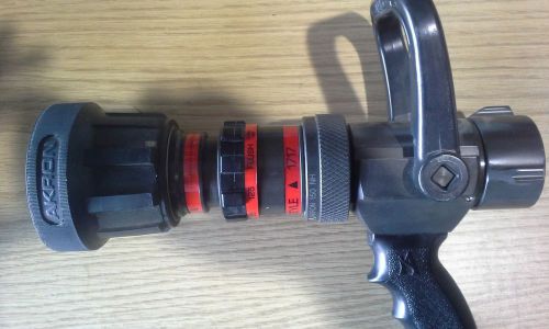 AKRON 1-1/2&#034; TURBOJET NOZZLE WITH SHUTOFF AND PISTOL GRIP .... NEW !!
