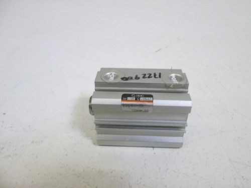 SMC CYLINDER ECDQ2B32-30D *NEW OUT OF BOX*
