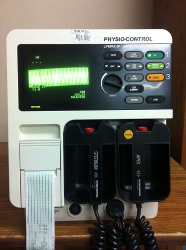 Physio-Control Lifepak 9P cardiac monitor, pacer w/ Sternum hard paddles